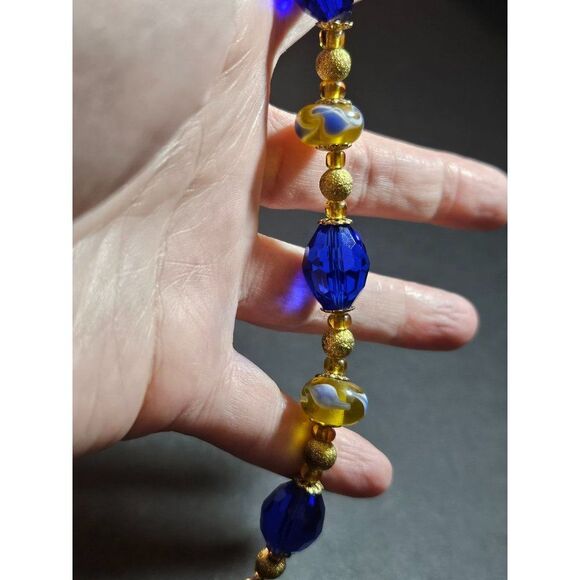 Blue and gold beaded bracelet - Picture 6 of 12